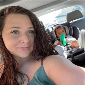 Meet your Posher, Brittney